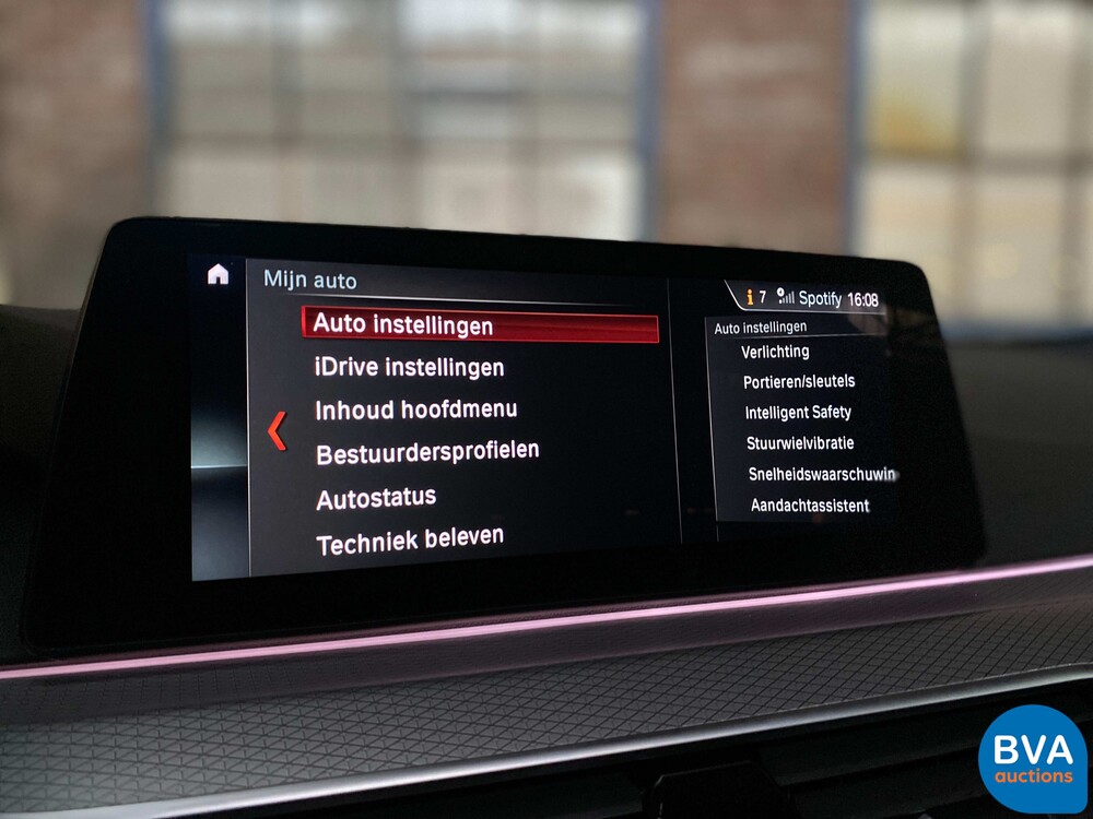 BMW 530d 5-serie Touring High Executive M-sport 265pk 2018