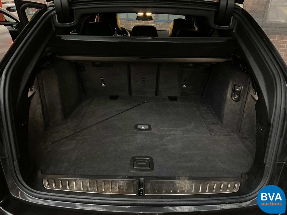 BMW 530d 5-serie Touring High Executive M-sport 265pk 2018