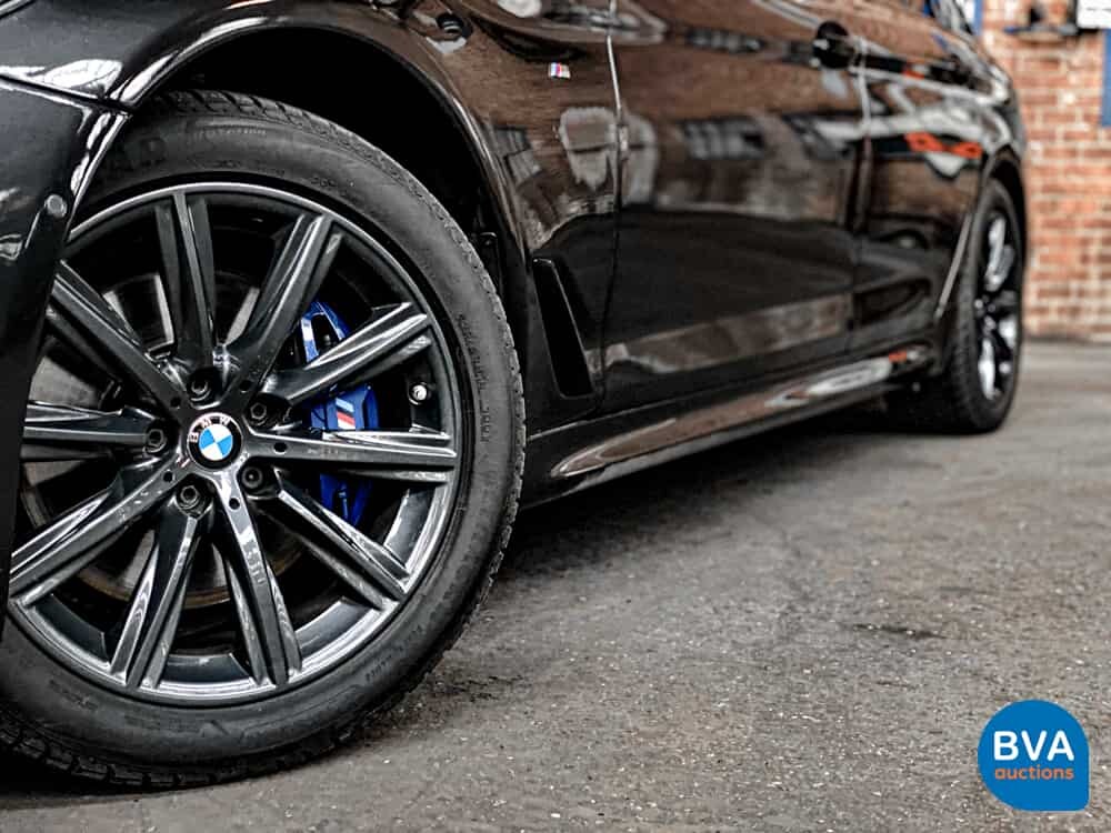 BMW 530d 5-serie Touring High Executive M-sport 265pk 2018