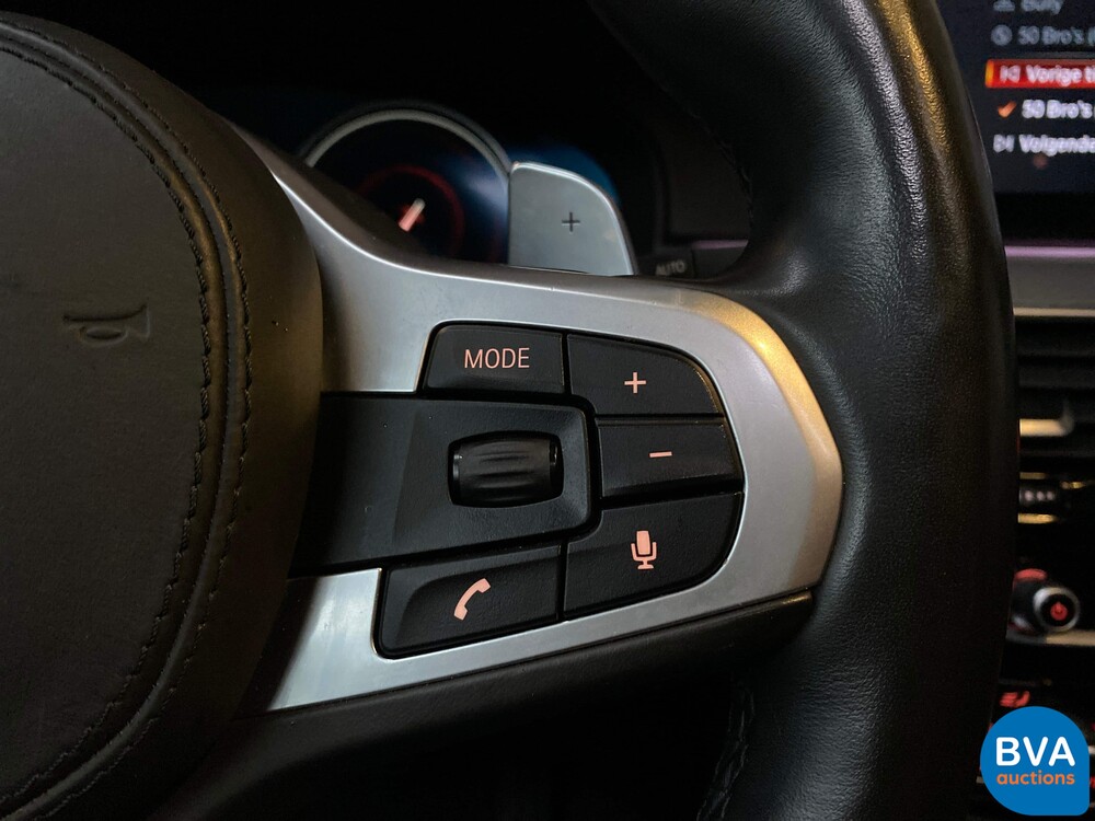 BMW 530d 5-serie Touring High Executive M-sport 265pk 2018