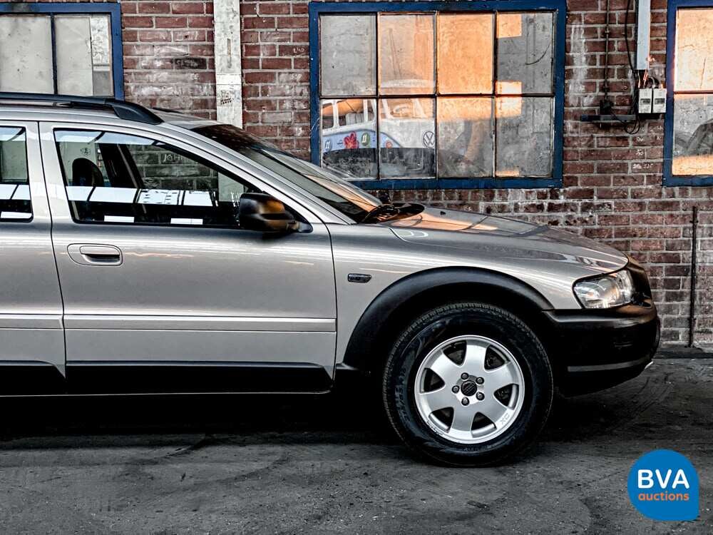 Volvo V70 Cross Country 2.4 4WD 200pk, 75-GR-NT