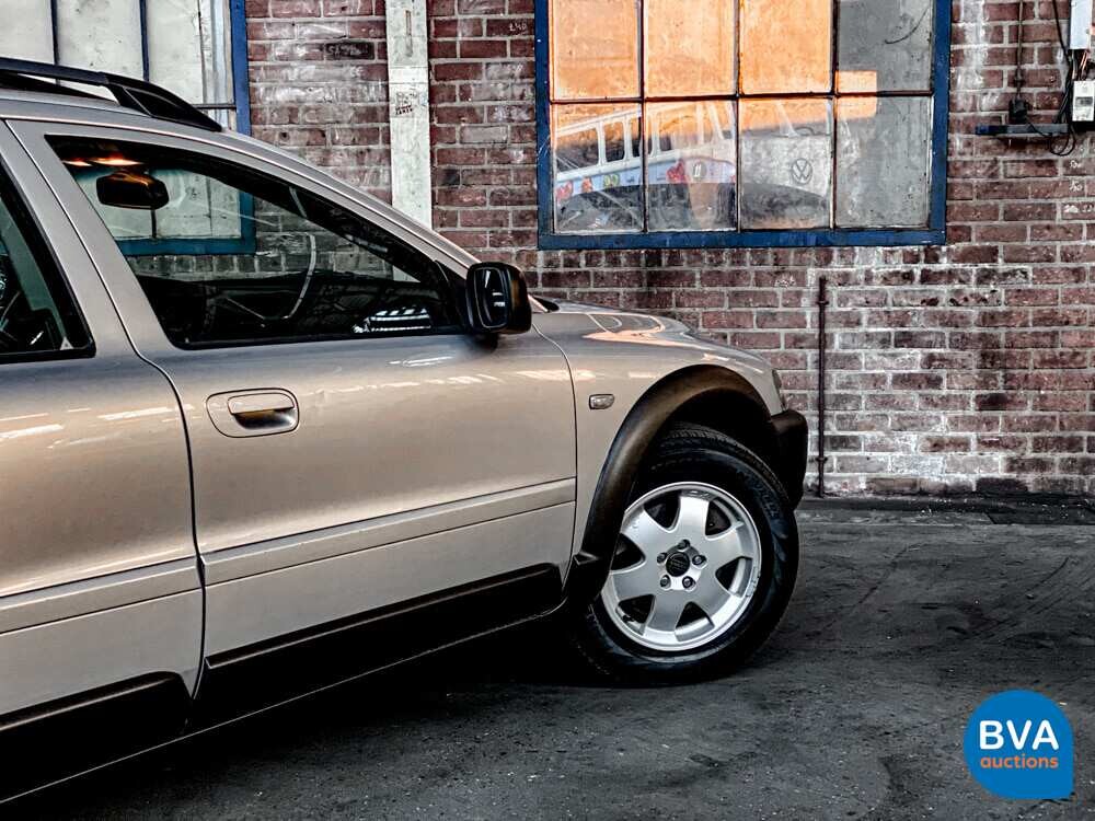 Volvo V70 Cross Country 2.4 4WD 200pk, 75-GR-NT