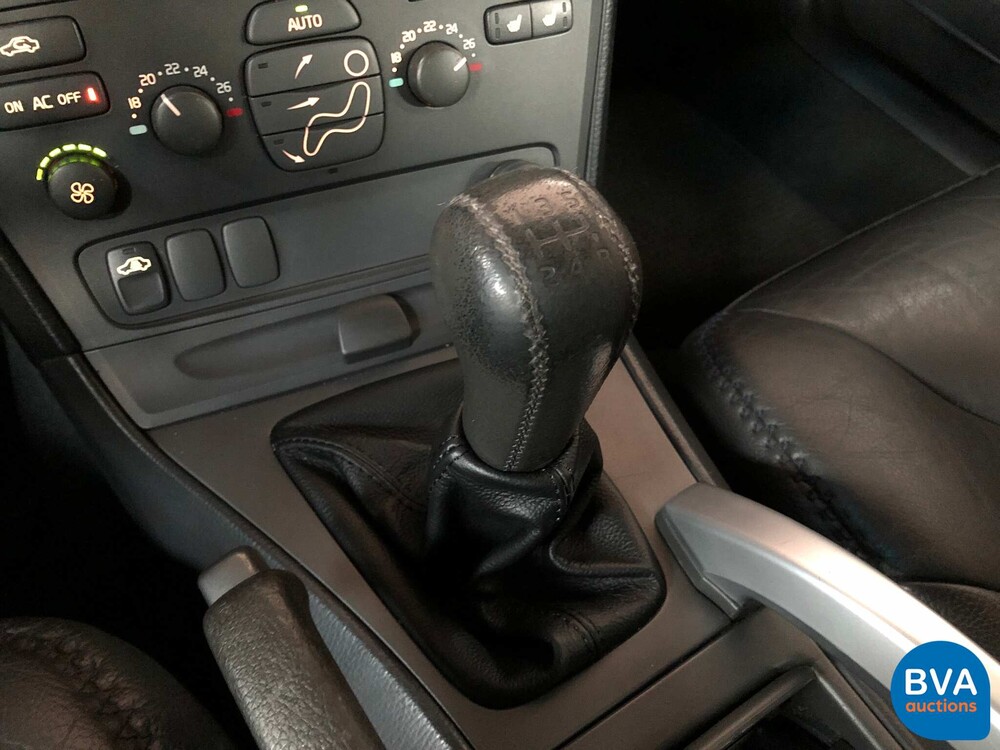 Volvo V70 Cross Country 2.4 4WD 200pk, 75-GR-NT