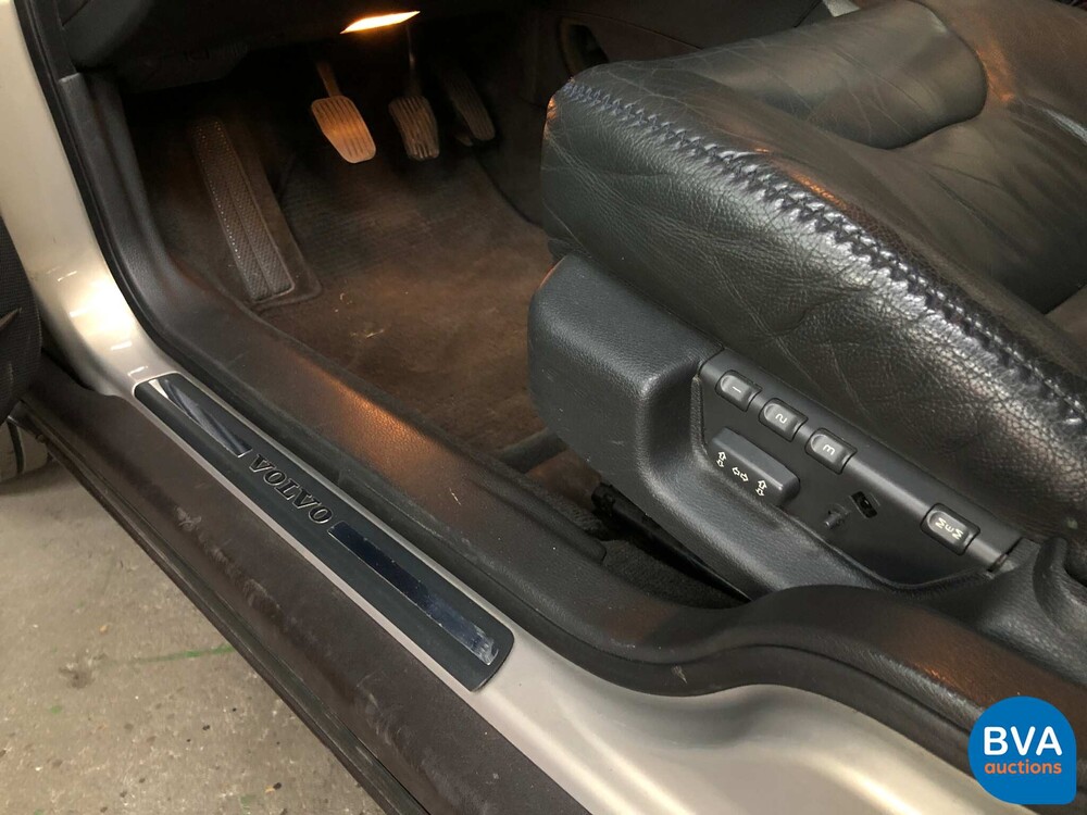 Volvo V70 Cross Country 2.4 4WD 200pk, 75-GR-NT