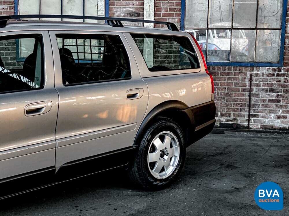 Volvo V70 Cross Country 2.4 4WD 200pk, 75-GR-NT