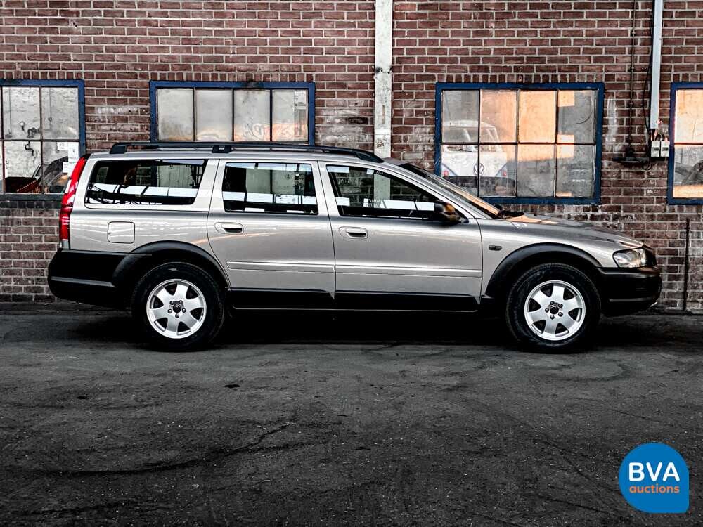 Volvo V70 Cross Country 2.4 4WD 200pk, 75-GR-NT