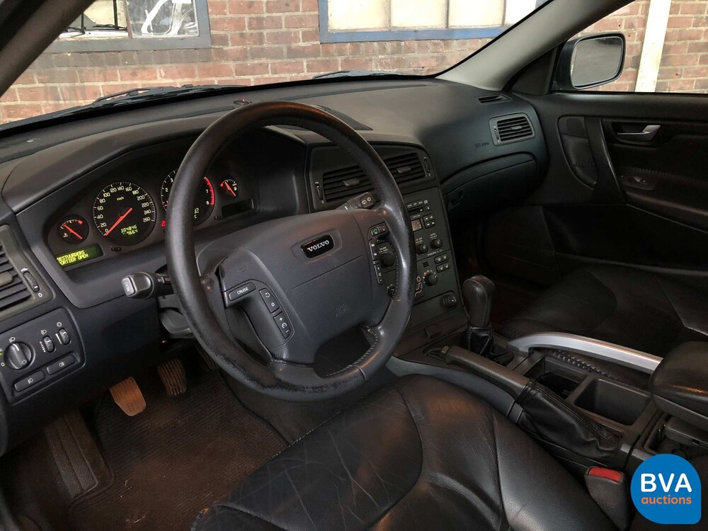 Volvo V70 Cross Country 2.4 4WD 200pk, 75-GR-NT