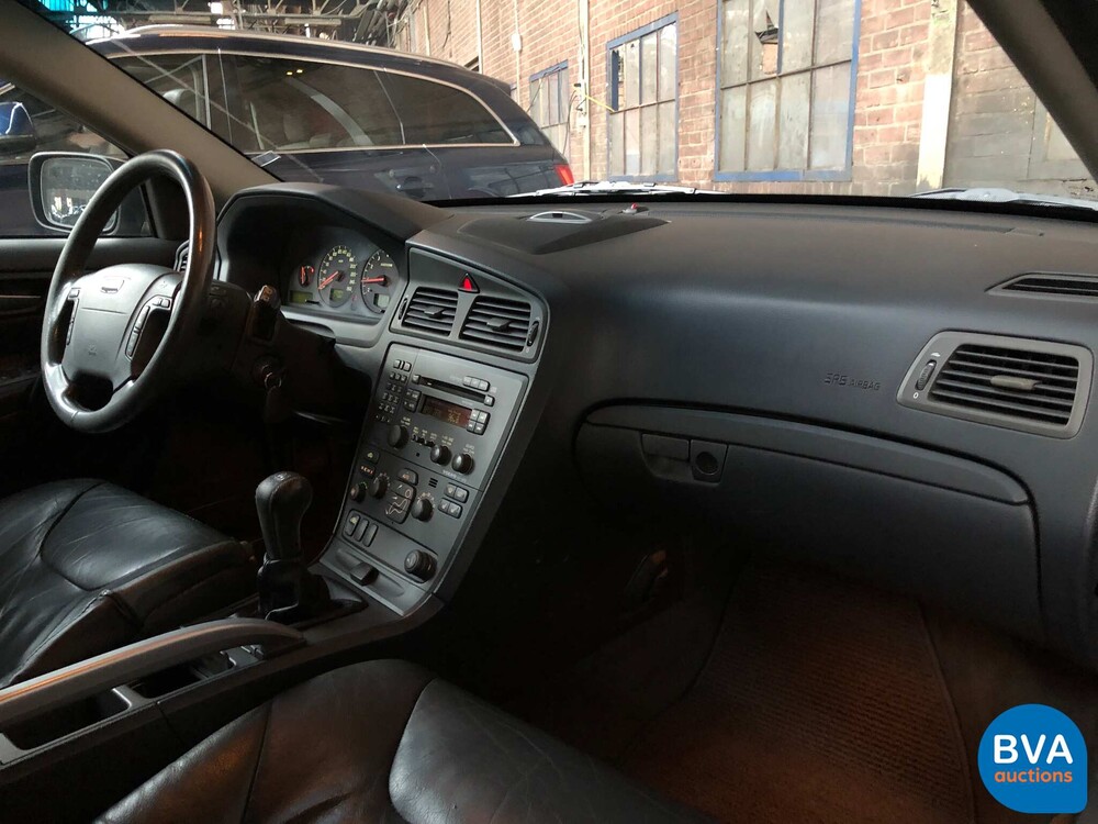 Volvo V70 Cross Country 2.4 4WD 200pk, 75-GR-NT