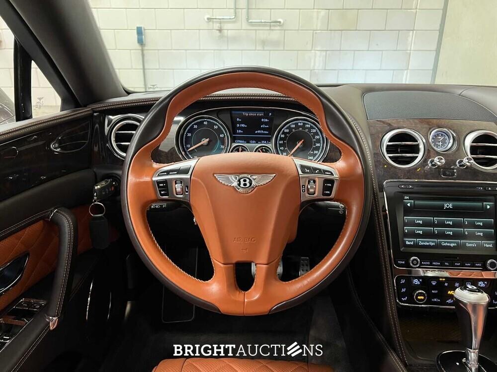 Bentley Flying Spur 4.0 V8 S 528pk 2018