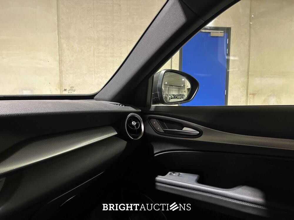 Alfa Romeo Stelvio 2.0 T AWD B-Tech 200pk 2020 (Origineel-NL), H-177-FB