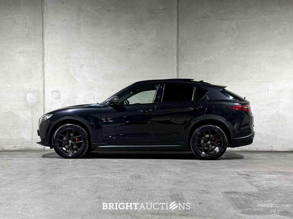 Alfa Romeo Stelvio 2.0 T AWD B-Tech 200pk 2020 (Origineel-NL), H-177-FB