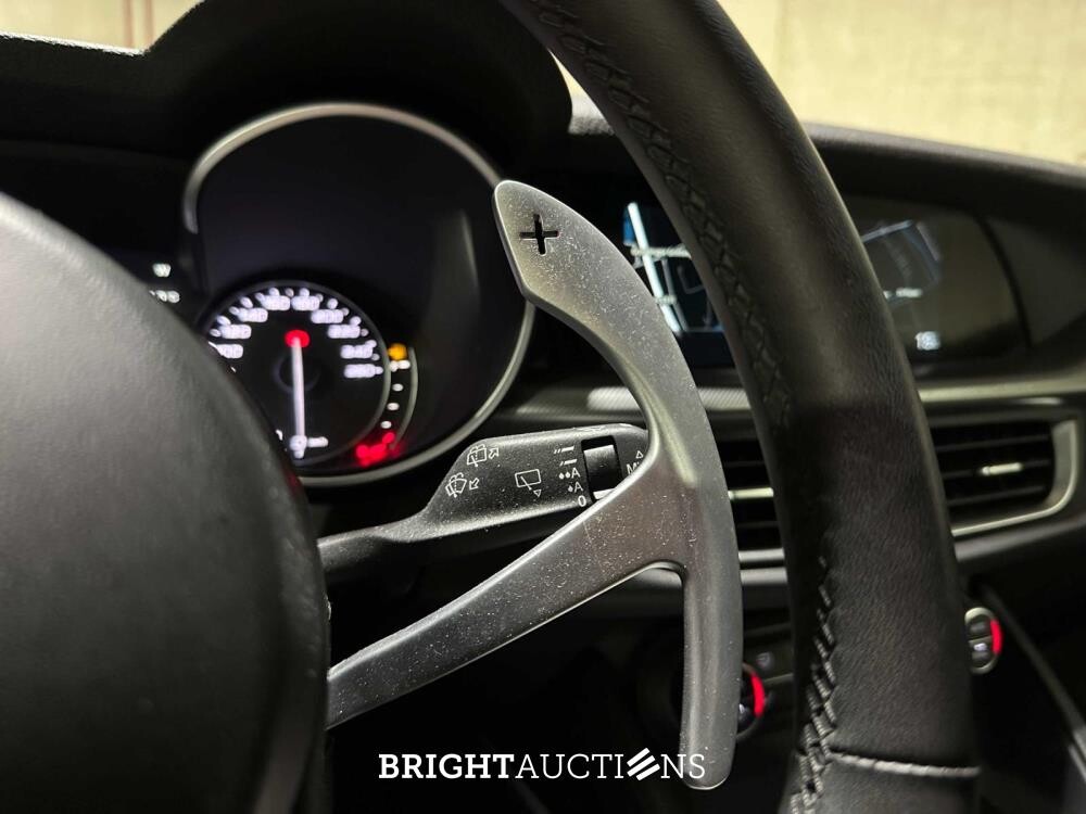 Alfa Romeo Stelvio 2.0 T AWD B-Tech 200pk 2020 (Origineel-NL), H-177-FB