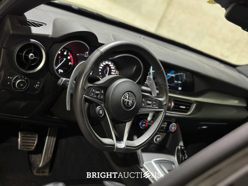 Alfa Romeo Stelvio 2.0 T AWD B-Tech 200pk 2020 (Origineel-NL), H-177-FB