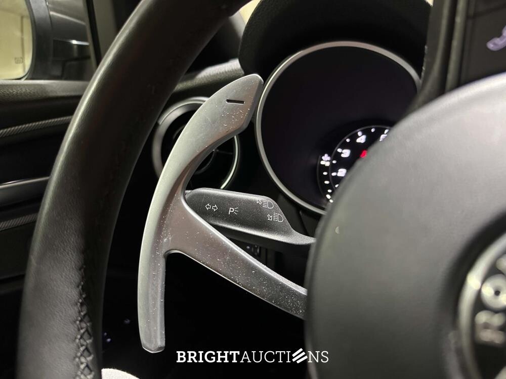 Alfa Romeo Stelvio 2.0 T AWD B-Tech 200pk 2020 (Origineel-NL), H-177-FB