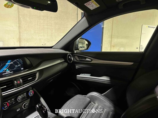 Alfa Romeo Stelvio 2.0 T AWD B-Tech 200pk 2020 (Origineel-NL), H-177-FB