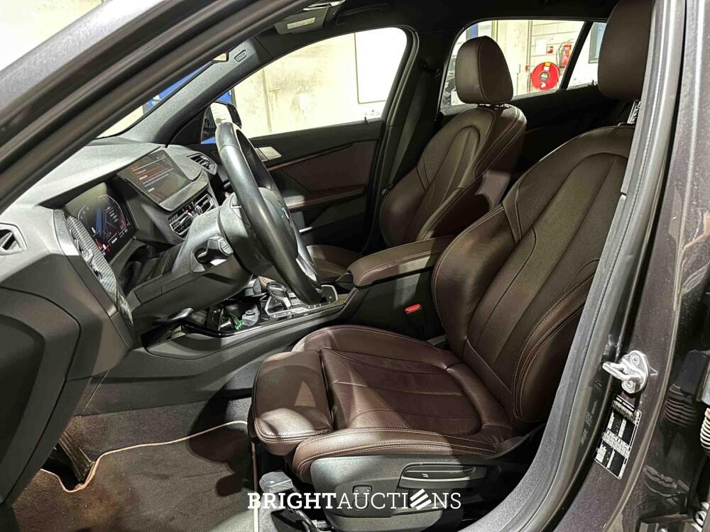 BMW 118i High Executive Edition 140pk 2020 (Origineel-NL) 1-serie, J-437-DD