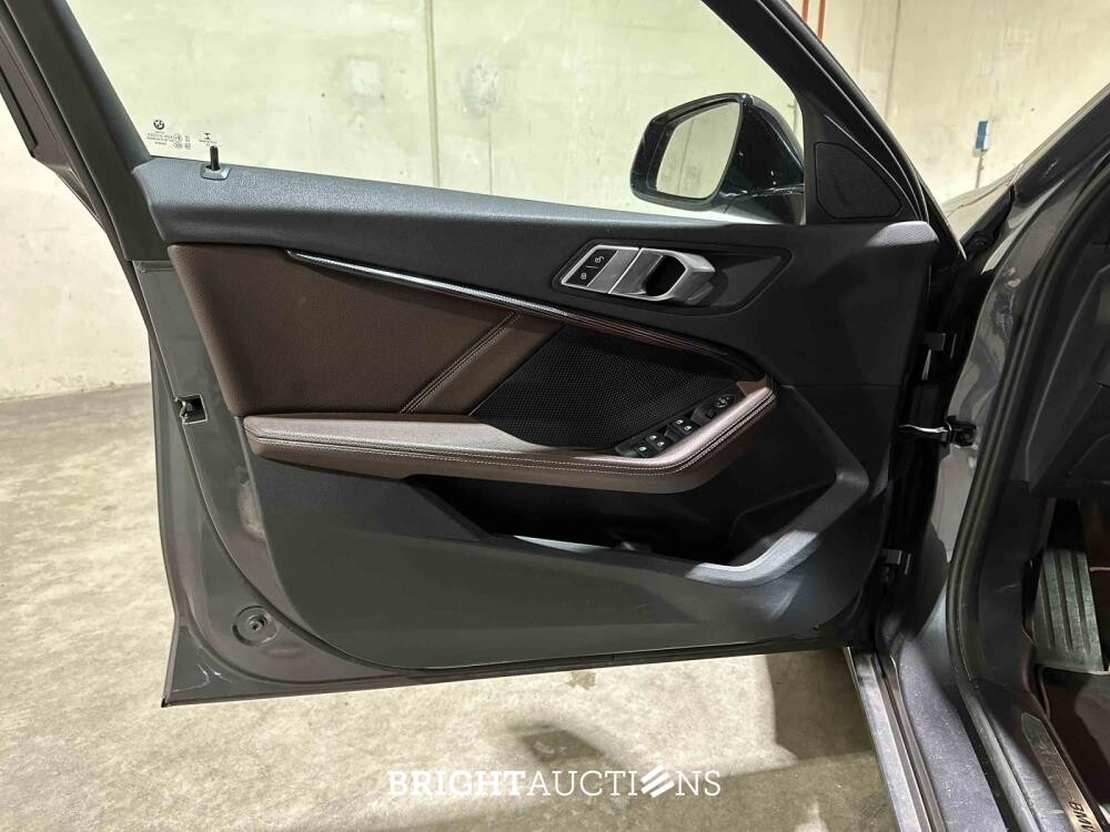 BMW 118i High Executive Edition 140pk 2020 (Origineel-NL) 1-serie, J-437-DD