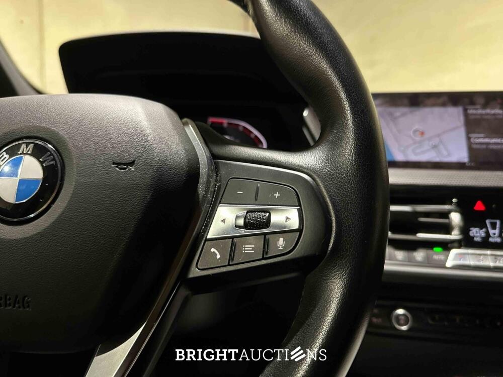 BMW 118i High Executive Edition 140pk 2020 (Origineel-NL) 1-serie, J-437-DD