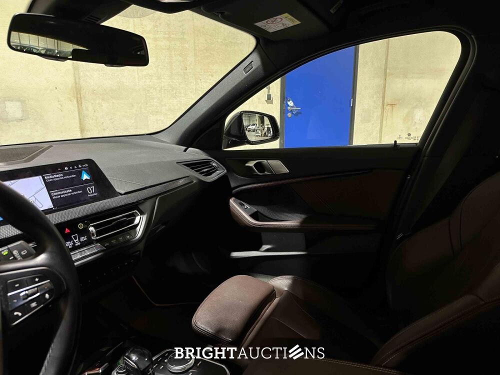 BMW 118i High Executive Edition 140pk 2020 (Origineel-NL) 1-serie, J-437-DD