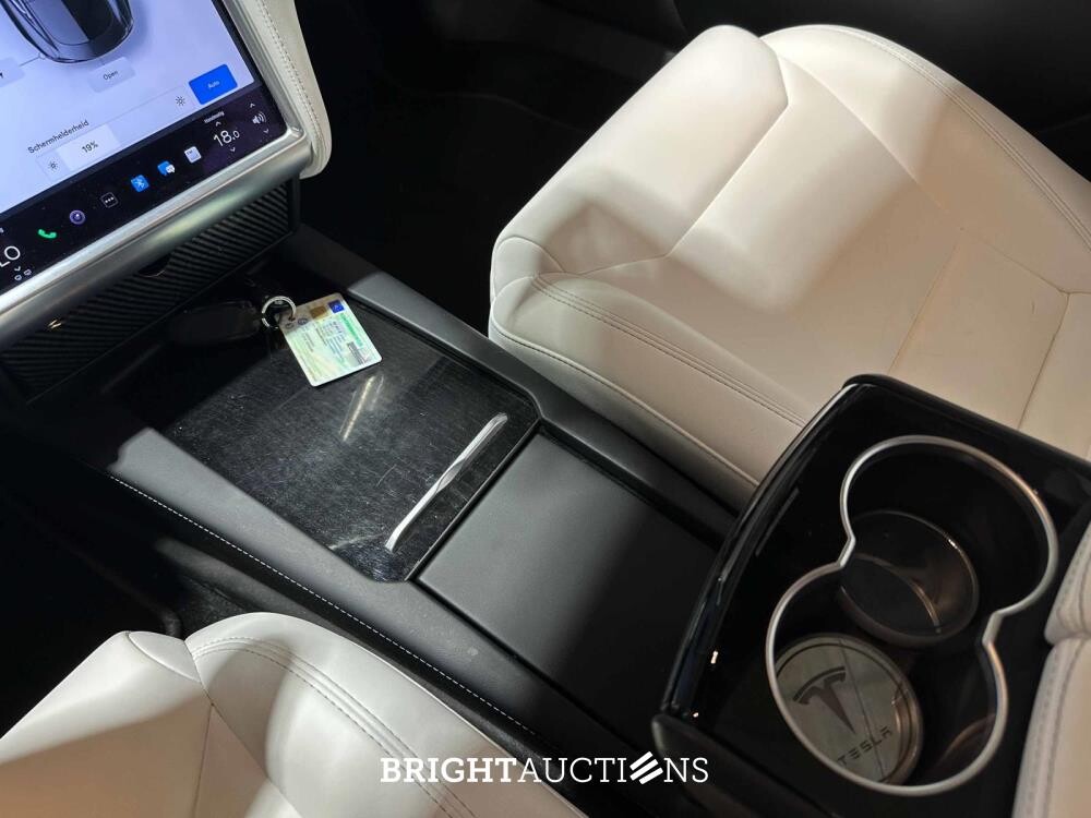 Tesla Model S 100D 417pk 2017 (Origineel-NL), RK-841-R