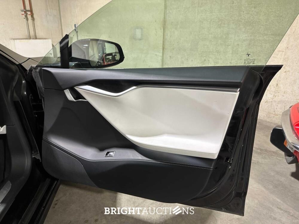 Tesla Model S 100D 417pk 2017 (Origineel-NL), RK-841-R