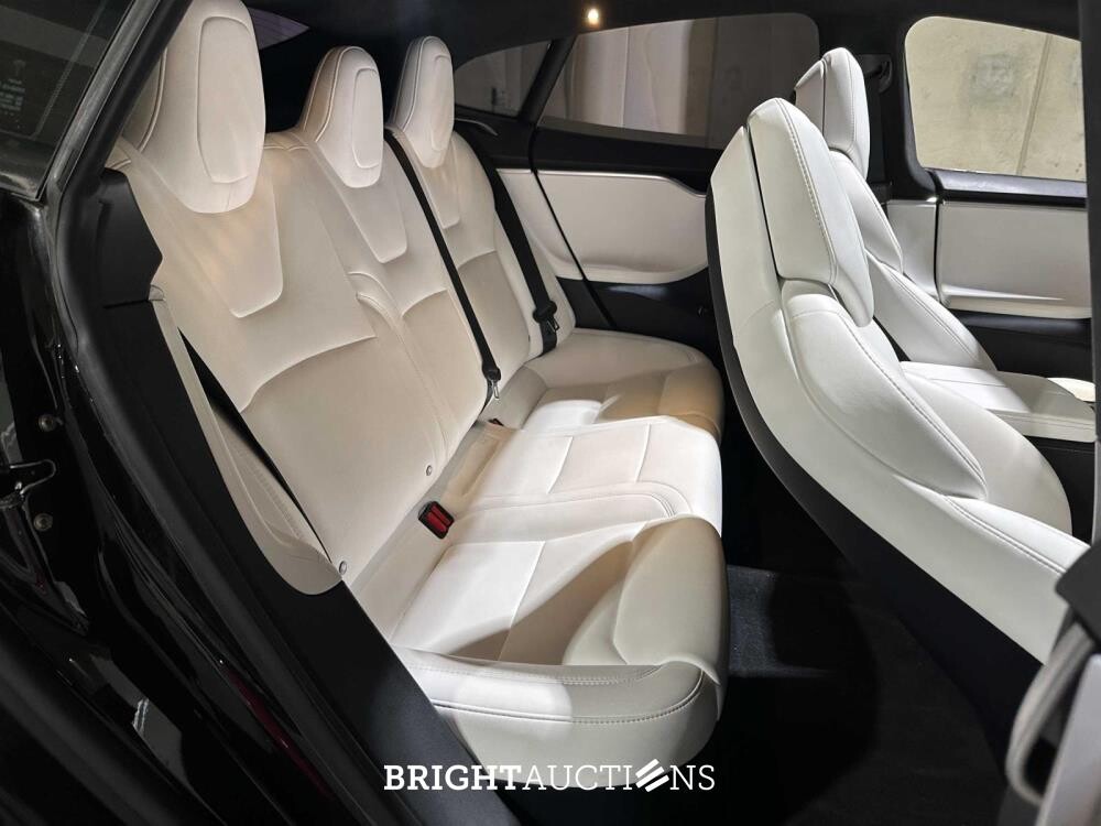 Tesla Model S 100D 417pk 2017 (Origineel-NL), RK-841-R