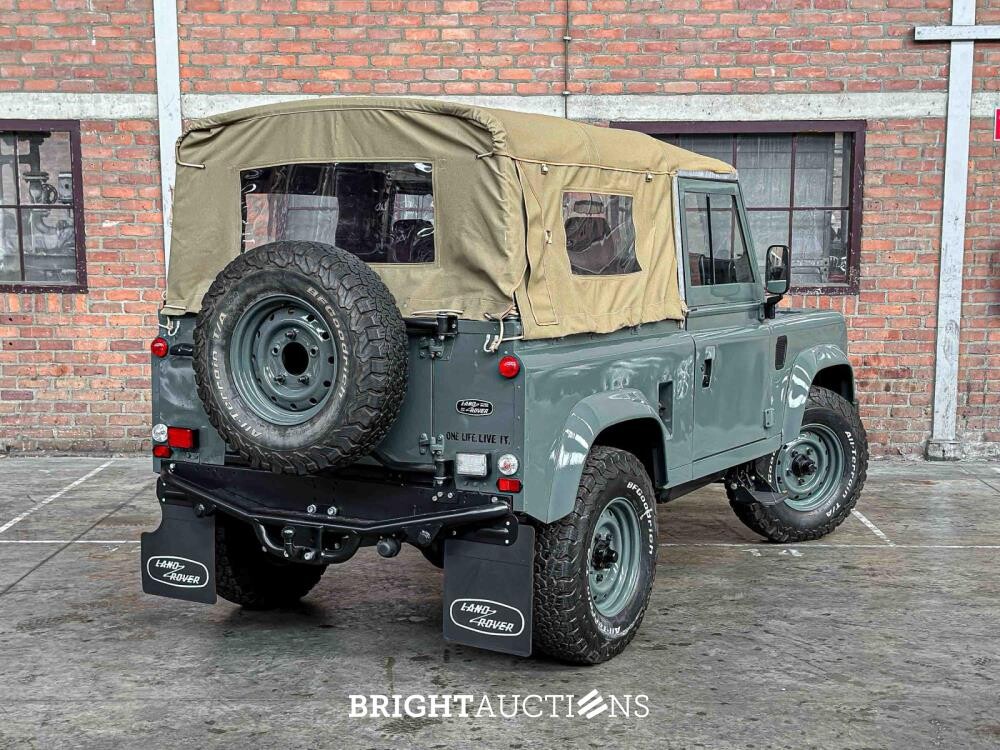 Land Rover Defender 90 Soft Top 2.5l 115pk 1993