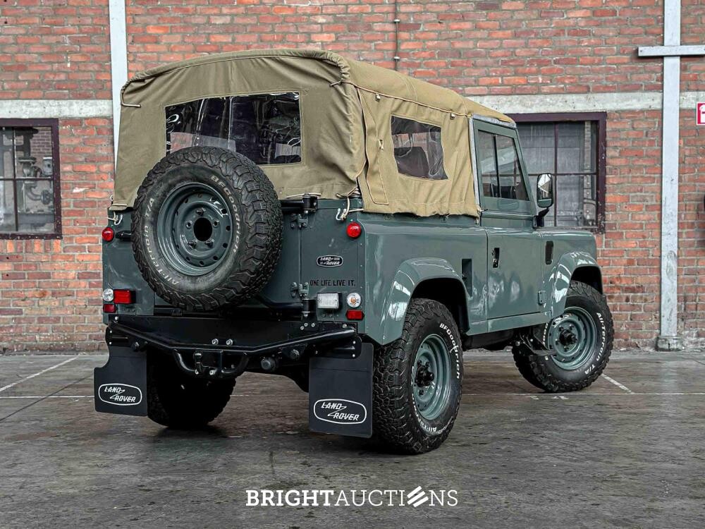 Land Rover Defender 90 Soft Top 2.5l 115pk 1993