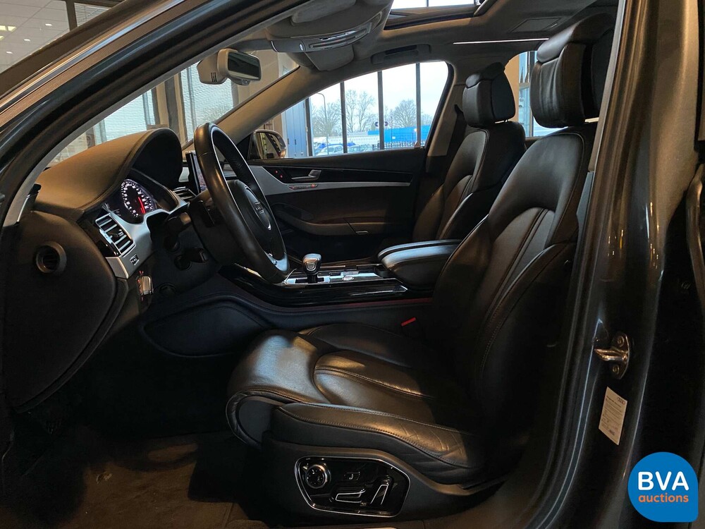 Audi A8 6.3 W12 quattro Lang Pro Line+ 500PS 2011 -Org. NL-, 04-RHV-9.
