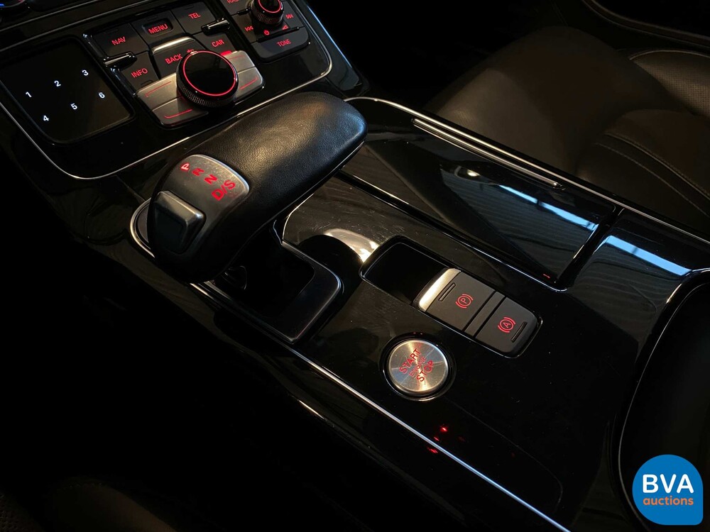 Audi A8 6.3 W12 quattro Lang Pro Line+ 500PS 2011 -Org. NL-, 04-RHV-9.
