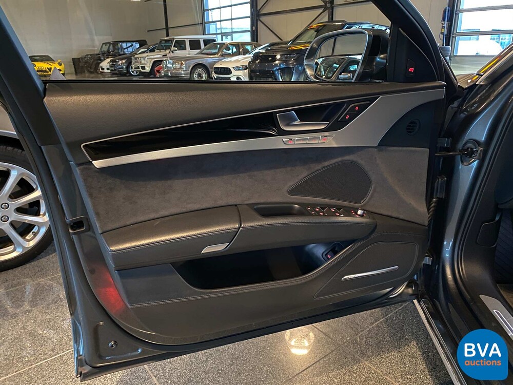 Audi A8 6.3 W12 quattro Lang Pro Line+ 500PS 2011 -Org. NL-, 04-RHV-9.