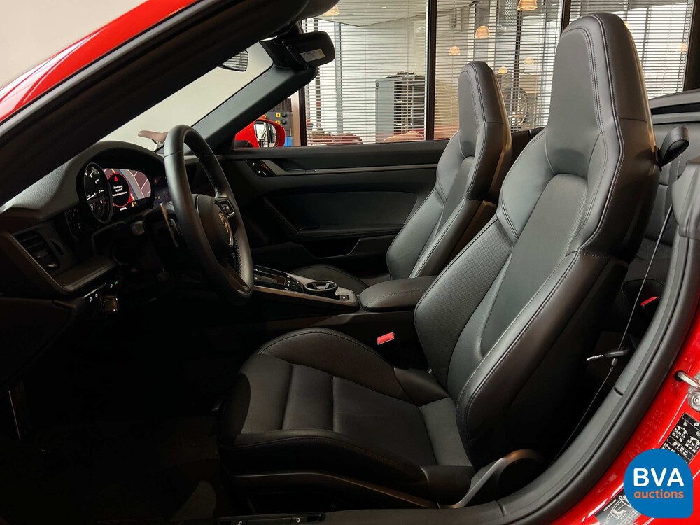 Porsche 911 992 3.0 Carrera 2021 Twin-Turbo 8-Gang PDK Cabriolet -Garantie-.