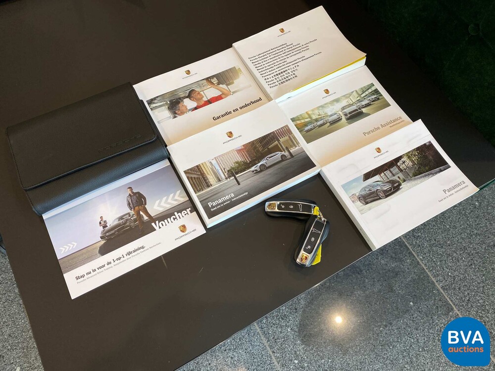 Porsche Panamera 4 E-Hybrid Executive (LWB) Sportchrono 462pk 2.9 V6 2018 MJ -Org NL-.