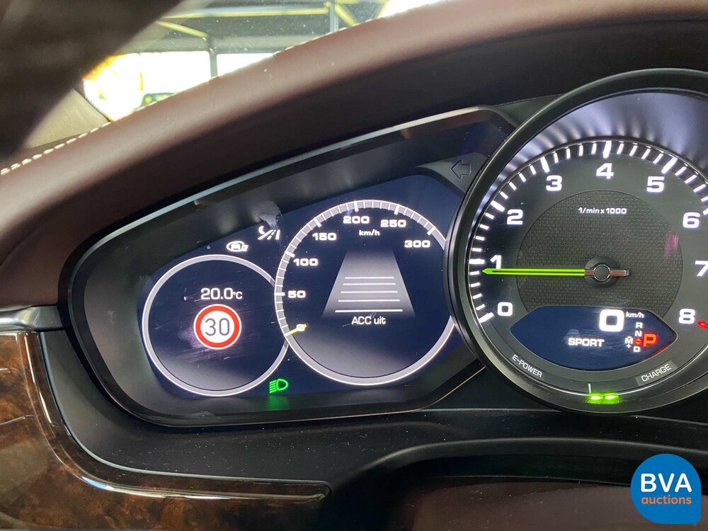 Porsche Panamera 4 E-Hybrid Executive (LWB) Sportchrono 462pk 2.9 V6 2018 MJ -Org NL-.
