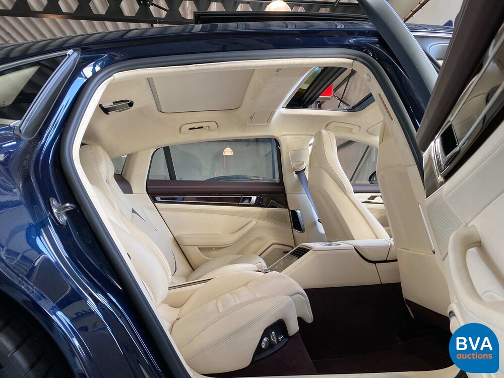 Porsche Panamera 4 E-Hybrid Executive (LWB) Sportchrono 462pk 2.9 V6 2018 MJ -Org NL-.