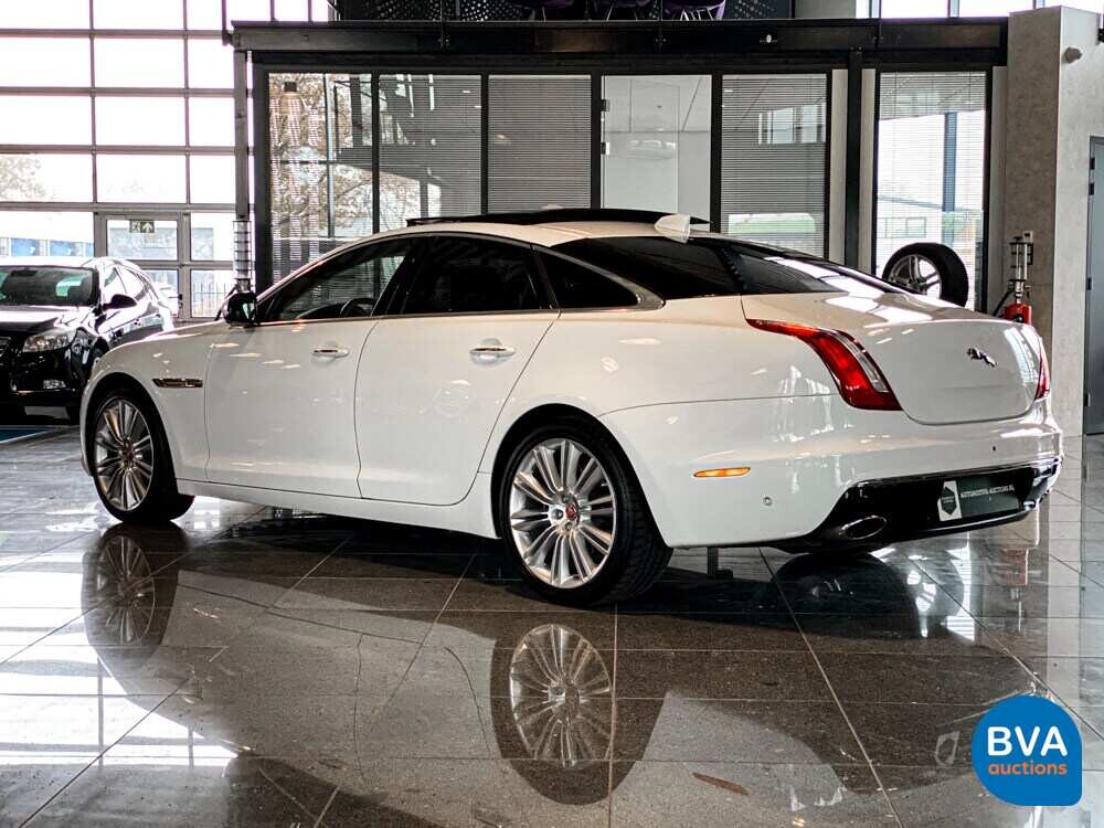 Jaguar XJ3.0 D Premium Luxury 300 PS 2018 Facelift, TD-898-B.