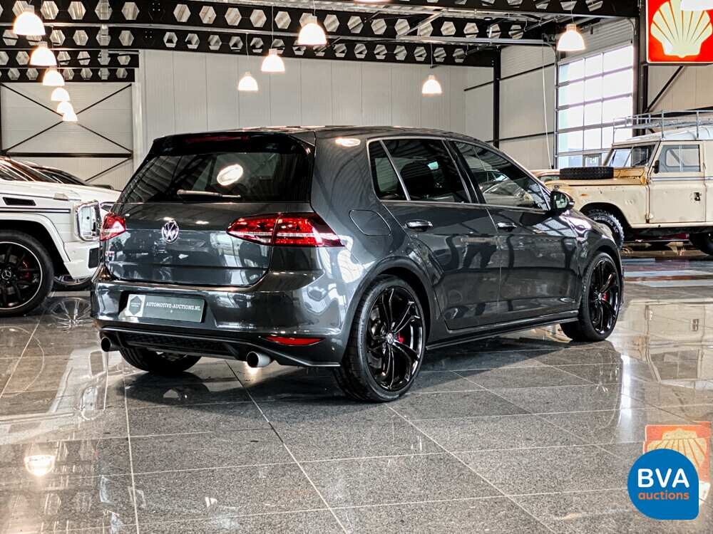 VW Golf 2.0 GTI Performance 230 PS 2016 DSG, H-855-XP.