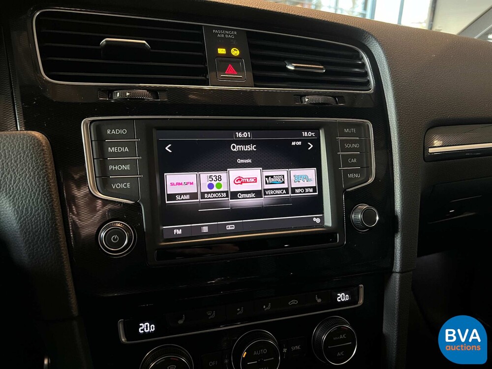 VW Golf 2.0 GTI Performance 230 PS 2016 DSG, H-855-XP.