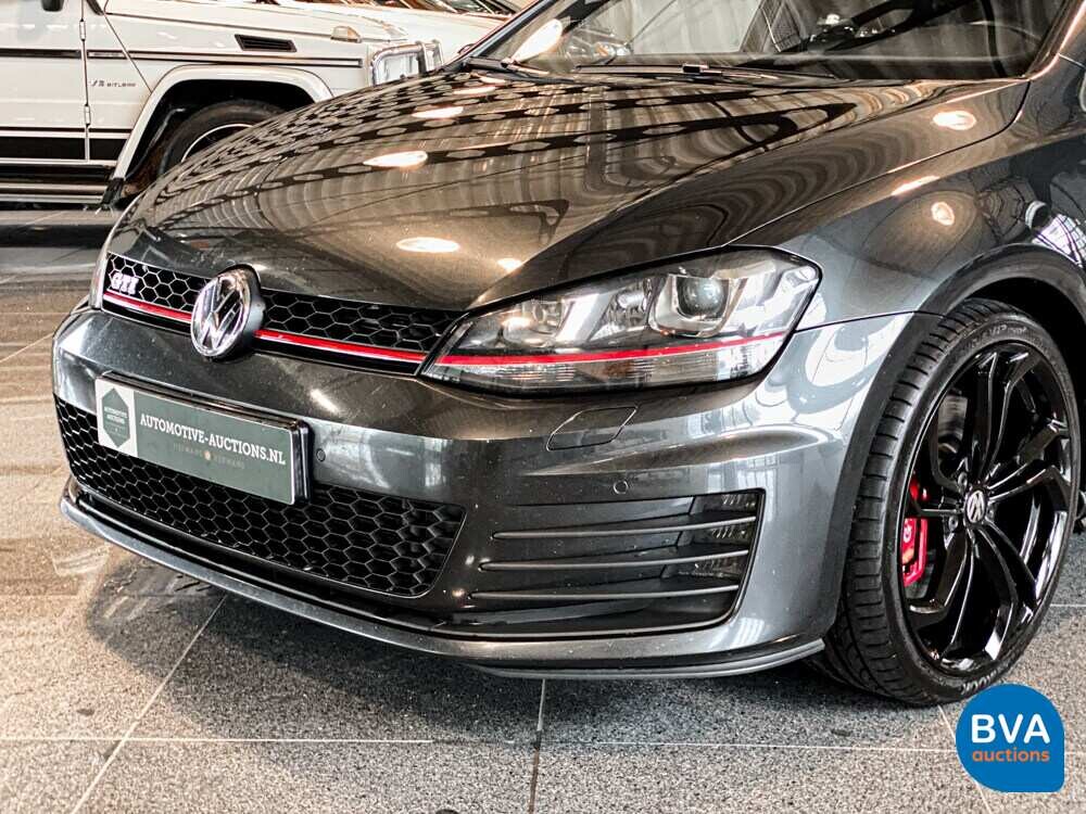 VW Golf 2.0 GTI Performance 230 PS 2016 DSG, H-855-XP.