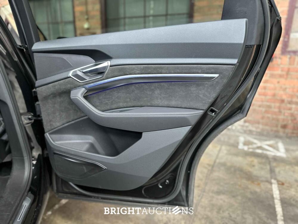 Audi e-tron S Quattro 95 kWh 503pk 2020 S-Line (Origineel-NL + 2e Eigenaar), K-568-BH