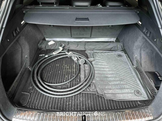 Audi e-tron S Quattro 95 kWh 503pk 2020 S-Line (Origineel-NL + 2e Eigenaar), K-568-BH