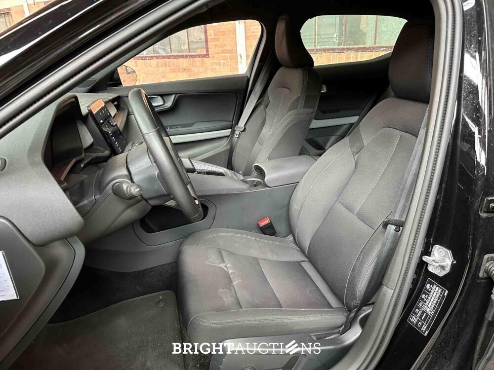 Polestar 2 Standard Range Single Motor 63kWh 224pk 2021 (Origineel-NL), N-279-VB