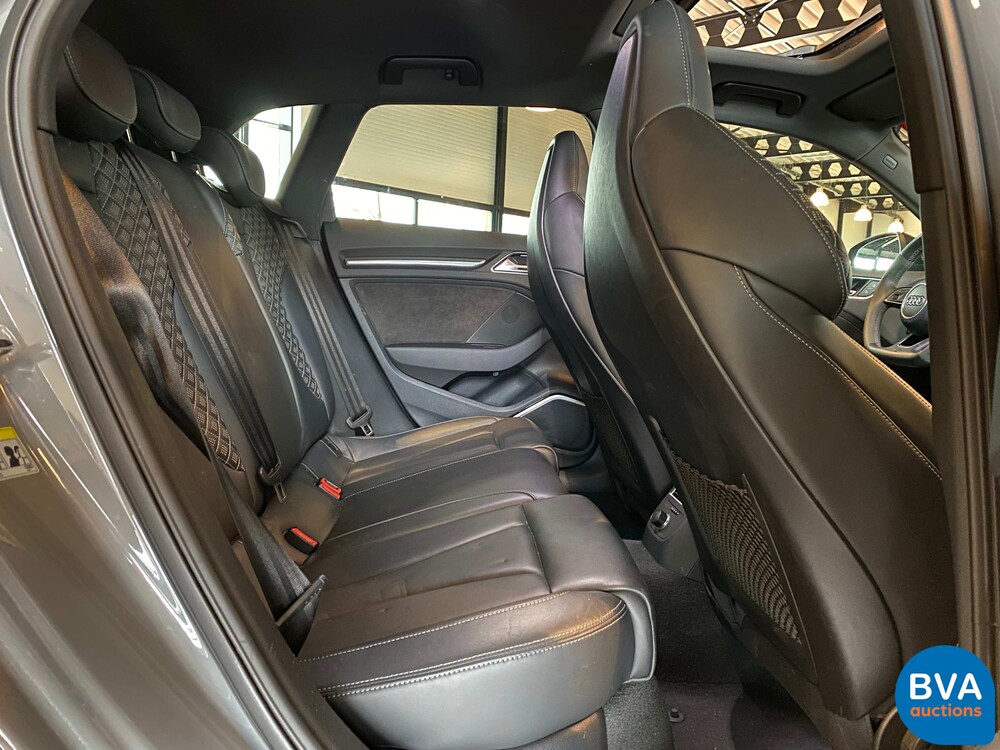 Audi RS3 Sportback 2.5TFSI Quattro 400PS 2018 FACELIFT Nardo-Grau.