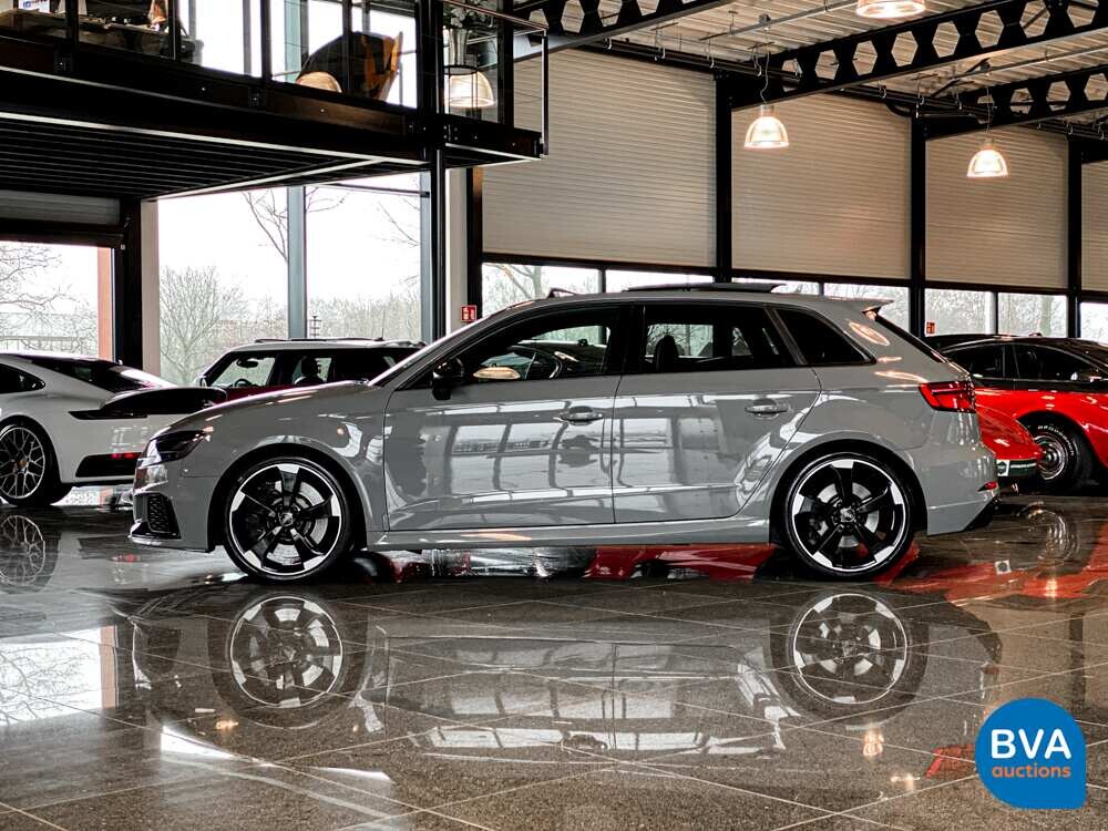 Audi RS3 Sportback 2.5TFSI Quattro 400PS 2018 FACELIFT Nardo-Grau.