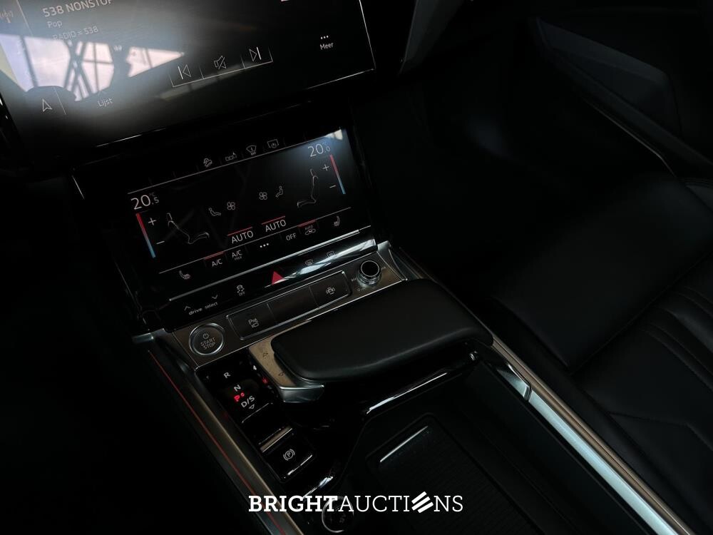 Audi e-tron 55 Quattro Advanced Pro Line Plus 95 kWh 360pk 2018, J-153-SR