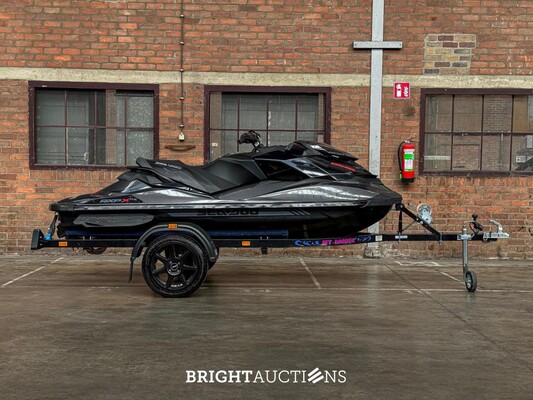 Sea-Doo RXP-X 300 Waterscooter 2019 Jetloader