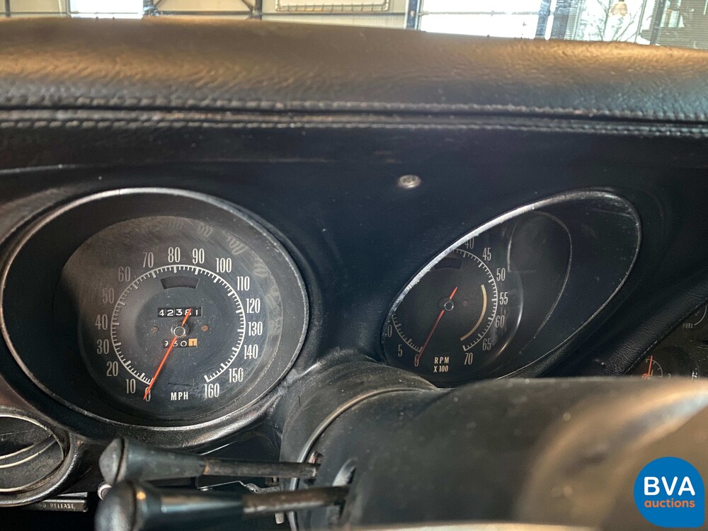 Chevrolet Corvette C3 Cabrio Chromstoßstange 210 PS 1970.