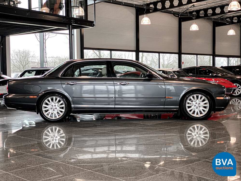 Jaguar XJ 3.0 V6 Long Executive 238pk 2005, H-738-NT.