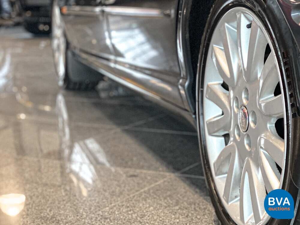 Jaguar XJ 3.0 V6 Long Executive 238pk 2005, H-738-NT.