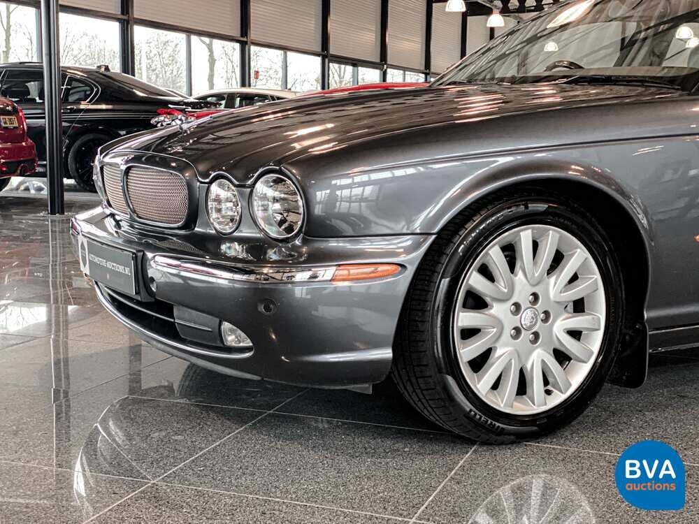 Jaguar XJ 3.0 V6 Long Executive 238pk 2005, H-738-NT.